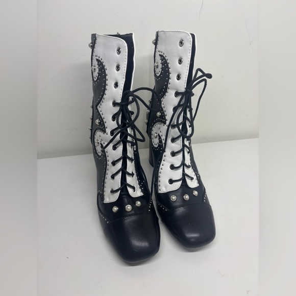 Azalea Wang Division Black White Lace Up Pearl Gem Heeled Square Toe Booties 11 - Picture 2 of 6